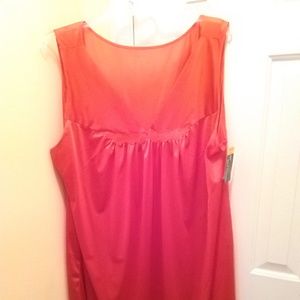 VANITY FAIR SLEEPWEAR NEW PLUS SIZE 3X  RED